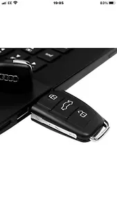 16GB USB 2.0 Flash Drives Audi Car Key Memory Stick Storage Pen Drive Lap - Imagen 1 de 4