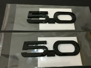 2015-2022 NEW GLOSS BLACK 5.0 FENDER BADGE EMBLEM - 2 PCS - Bild 1 von 4