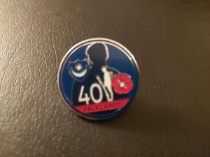 FALKLANDS WAR 40TH ANNIVERSARY & PORTSMOUTH CREST COMMEMORATIVE PIN BADGE - NEW. - Picture 1 of 1