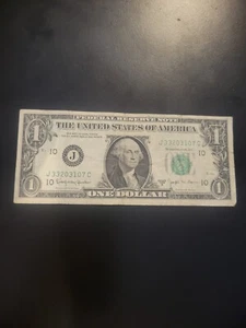 1963 B Joseph W. Barr US $1 One Dollar Note - J33203107C - Picture 1 of 18