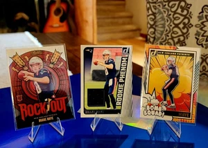 2024 Drake Maye 3 Stück ROOKIE PHENOM, BOMB SQUAD, ROCK OUT RC 🏈🏈 - Bild 1 von 3