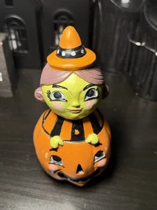 Hand-Painted Vintage-Style Halloween Witch & Pumpkin Figure - Picture 1 of 8