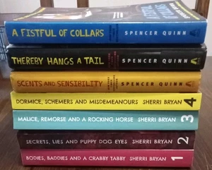 Menge 4 Spencer Quinn Chet und Bernie Mysteries & 4 Sherri Bryan Mystery 1-4 - Bild 1 von 10