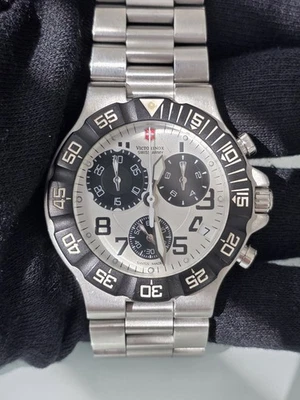 Victorinox Men's Stainless Steel Silver Watch 241339 - Image 1 of 4