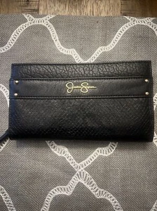 WOMEN'S JESSICA SIMPSON BLACK FIONA FAUX LEATHER SNAP/ZIP WALLET NWOT - Picture 1 of 9