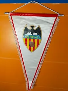 sympa grand fanion valencia valence CF football ( foot ) 1 - Imagen 1 de 1