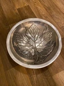 Mariposa Brillante Maple Leaf Cast Aluminum Serving Platter Bowl Plate 11" 1995 - Picture 1 of 9