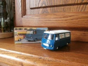 DINKY TOYS PEUGEOT J7 ALLO FRET REF 570 - Foto 1 di 6
