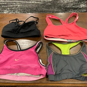 Womens Lot of Small/Medium sports bras 4 items 1313 - Picture 1 of 12