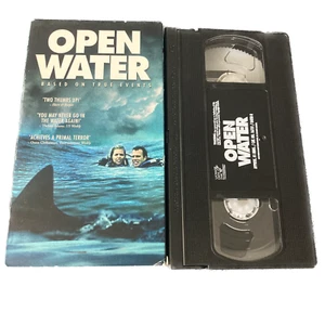 Open Water (2004), VHS Movie, Lions Gate Home Ent. (2004), Shark terror - Picture 1 of 4