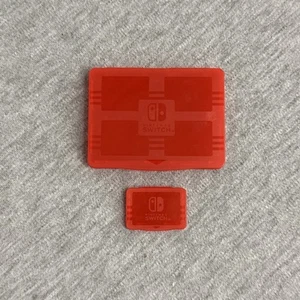 Official Nintendo Switch Case 4 Game Cartridge Holder Red + MicroSD Card Case - Picture 1 of 10