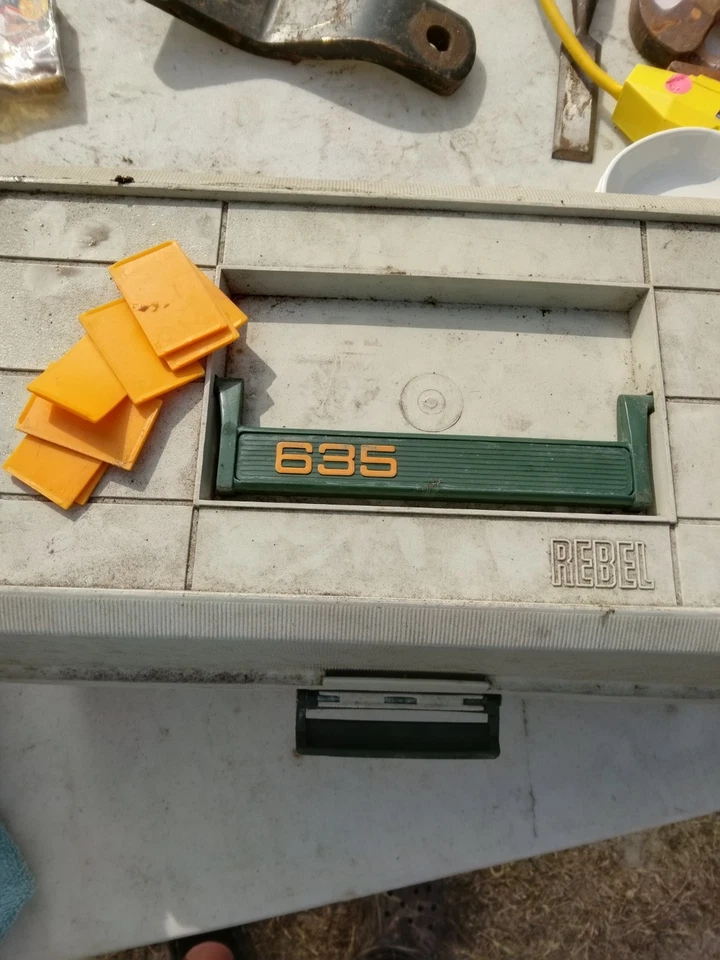 REBEL 635 Naranja (8) Caja de Aparejos Separadores Divisores Insertos Foto 1 de 1