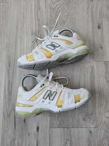 vintage New Balance 1002 white leather baby blue sporty low-top sneakers WMS 6.5 - Picture 1 of 8