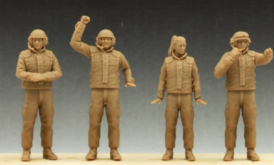 1/35 Resin Israeli Tank Troops 4 figures Unpainted Unassembled Bjj - Image 1 of 2