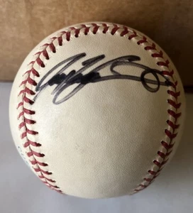 Ivan Rodriguez Single Signed with Sharpie (Budig) IN PERSON, PR - Picture 1 of 4