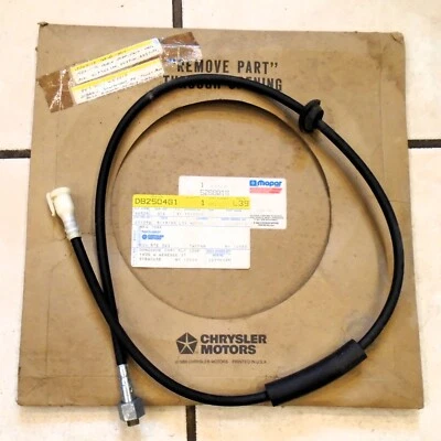 НОВЫЙ ИЗ СТАРЫХ ЗАПАСОВ 1985-1990 CHRYSLER LEBARON LASER +++ ДРУГИЕ кабель спидометра 5268018 - Изображение 1 из 2