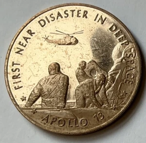 1970 EE. UU. NASA Apolo 13 XIII Casi Desastre Raro Lovell Franklin Como Nuevo Medalla D180 - Imagen 1 de 2