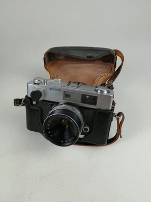 Wards AM 450 Camera w/Hexar 1:2.8 f/40mm Lens. UNTESTED - SOLD AS IS - Image 1 of 4