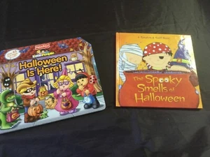 The Spooky Smells of Halloween (Scented) & little people Halloween is here  Book - Picture 1 of 5