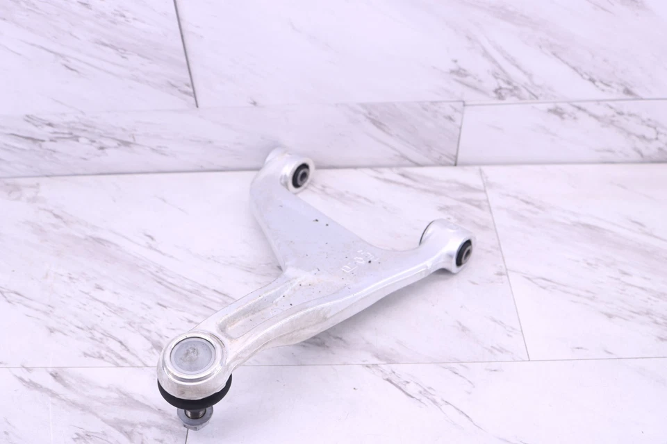 14-24 INFINITI Q50 Q60 BRAZO DE CONTROL SUPERIOR TRASERO DERECHO PASO DERECHO OEM 55501-1MA0B Foto 1 de 4