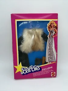 Muñeca Barbie Exclusiva Hecha en Italia Piel Cuero Lana Moda Mattel - Imagen 1 de 6