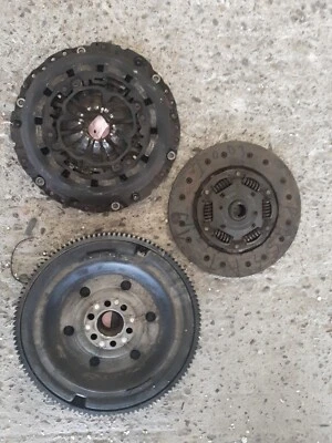 038105266AC schwungscheibe VW Passat 1.9 3BG 2003 AUDI A4 1.9 TDI Touran 1.9 - Bild 1 von 4