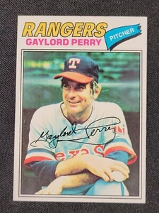 Carta Baseball 1977 Topps Gaylord Perry #152 (DS) - Foto 1 di 2