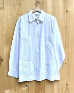 J. Peterman EUC White Button Up Shirt Pockets Sz XL - Picture 1 of 6