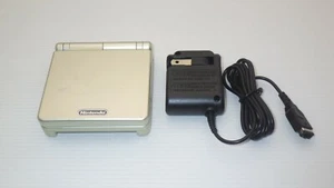 Nintendo GBA SP  Console " ToysRus Limited Edition / Light Gold  "  TESTED 11230 - Picture 1 of 4