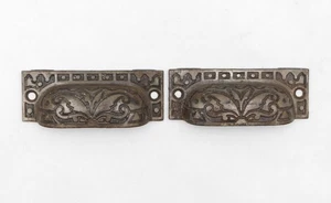 Coppia di 3,5 pollici Antico tira cestino vittoriano in ghisa - Foto 1 di 5