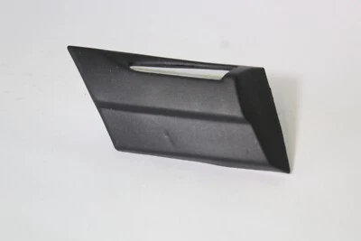 1987 - 1992 宝马 735I 后右挡泥板成型原始设备制造商全新无标签正品 — 第 1/4 张图片