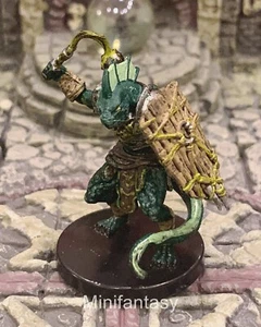 Iruxi Defender D&D Miniature Dungeons Dragons Lizardfolk Warrior Fighter Mini 10 - Picture 1 of 1