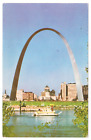 Vtg Postcard-Gateway Arch &amp; St. Louis Waterfront, St. Louis, MO-Chrome~MO1