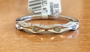 14K Solid White Gold 0.30Ct Natural Diamond Curved Wedding Anniversary Band Ring - Picture 1 of 10
