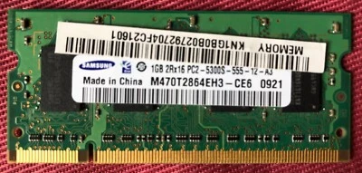 Samsung 2Gb (2x1GB) 2Rx16 PC2 5300S 555 12 A3 M470T2864EH3 KN1GB0B02792704FC2160 - Immagine 1 di 2