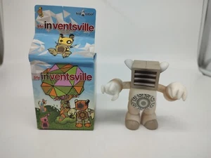 Kidrobot Life Inventsville Grilly Bear Mono 3" Vinyl Figure Damon Soule Art Toy - Picture 1 of 5