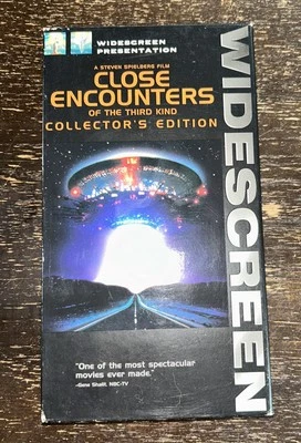 Close Encounters of the Third Kind (Widescreen Collector's Edition, VHS, 1998) - Image 1 of 2