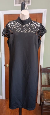 Bisou Bisou by Michele Bohbot Gorgeous Black Sheath Dress Size 16 Lattice Accent - Image 1 of 4