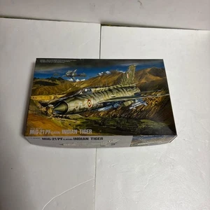 Fujimi Vintage Mig 21 PF Flutter Indian Tiger 1/72 Scale Model Kit Aircraft - Picture 1 of 5