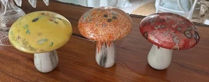 Set Of 3 Art Glass Mushrooms, Murano Style Garden Decor - Picture 1 of 11