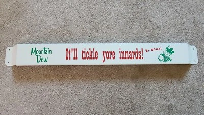 Barra de empuje de puerta de 33"" Mountain Dew cosquillas entrañas antiguas letrero publicitario de refrescos Foto 1 de 4