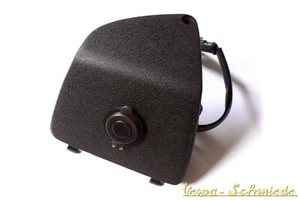 VESPA Blende Gepäckfach - 2x USB Anschluß / Links - GT GTV GTS Schwarz Steckdose - Bild 1 von 2
