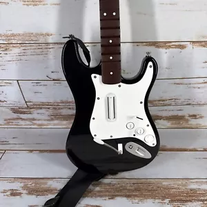 Rock Band 4 Wireless Fender Guitar PS4 PS5 Playstation Stratocaster 91261 TESTED - Picture 1 of 5