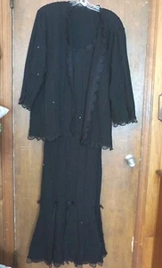 MAUREENE KEANE WOMAN PLUS SIZED GOWN ENSEMBLE: SIZE S - Picture 1 of 6