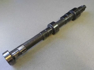 VERY NICE USED ORIGINAL GENUINE PORSCHE 911T CAMSHAFT RIGHT SIDE 1969-73 9/1968 - Picture 1 of 8