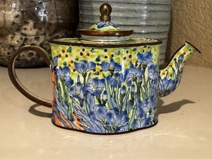Kelvin Chen Emaille #3727 Van Gogh IRIS entzückende Miniatur Teekanne & Deckel - Bild 1 von 11