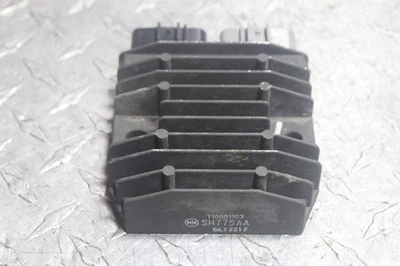 Sea-Doo Spark 2 Up 900 Ace 2017 rectificador regulador de voltaje 710001103 Foto 1 de 4