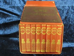 8 THE ILLUSTRATED POCKET SHAKESPEARE BOXSET by J. TALFOURD BLAIR ** HARDBACK - Picture 1 of 3