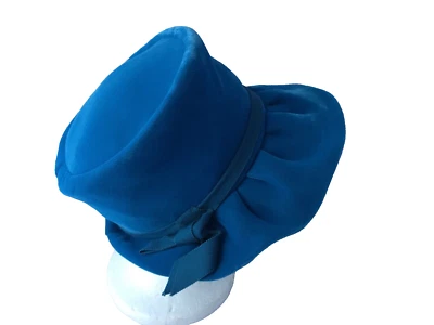 Sombrero de terciopelo vintage años 50 Eva Mae cubo azul agua 19" Foto 1 de 4