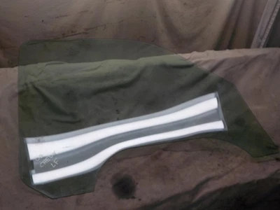 99-06 Chevy Silverado GMC Sierra 1500 2500 driver left front door glass window - Image 1 of 4